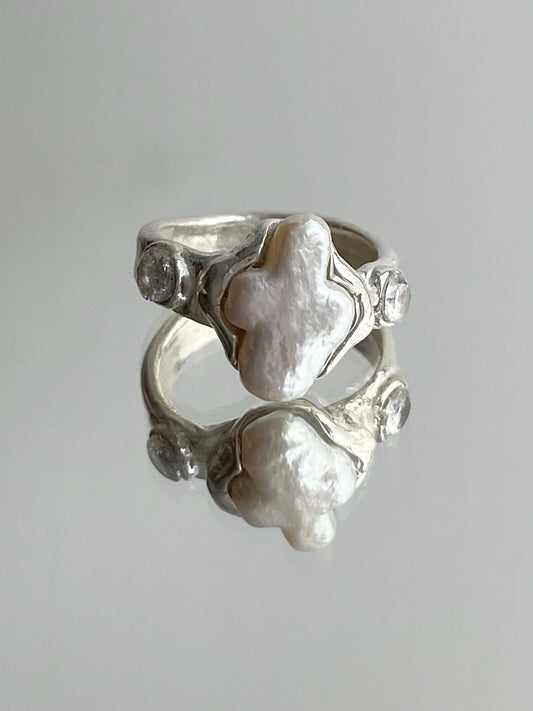 Sparkle Cross Ring